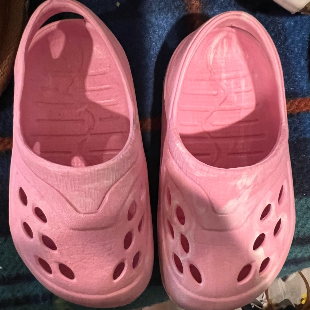 Kids Pink Clogs